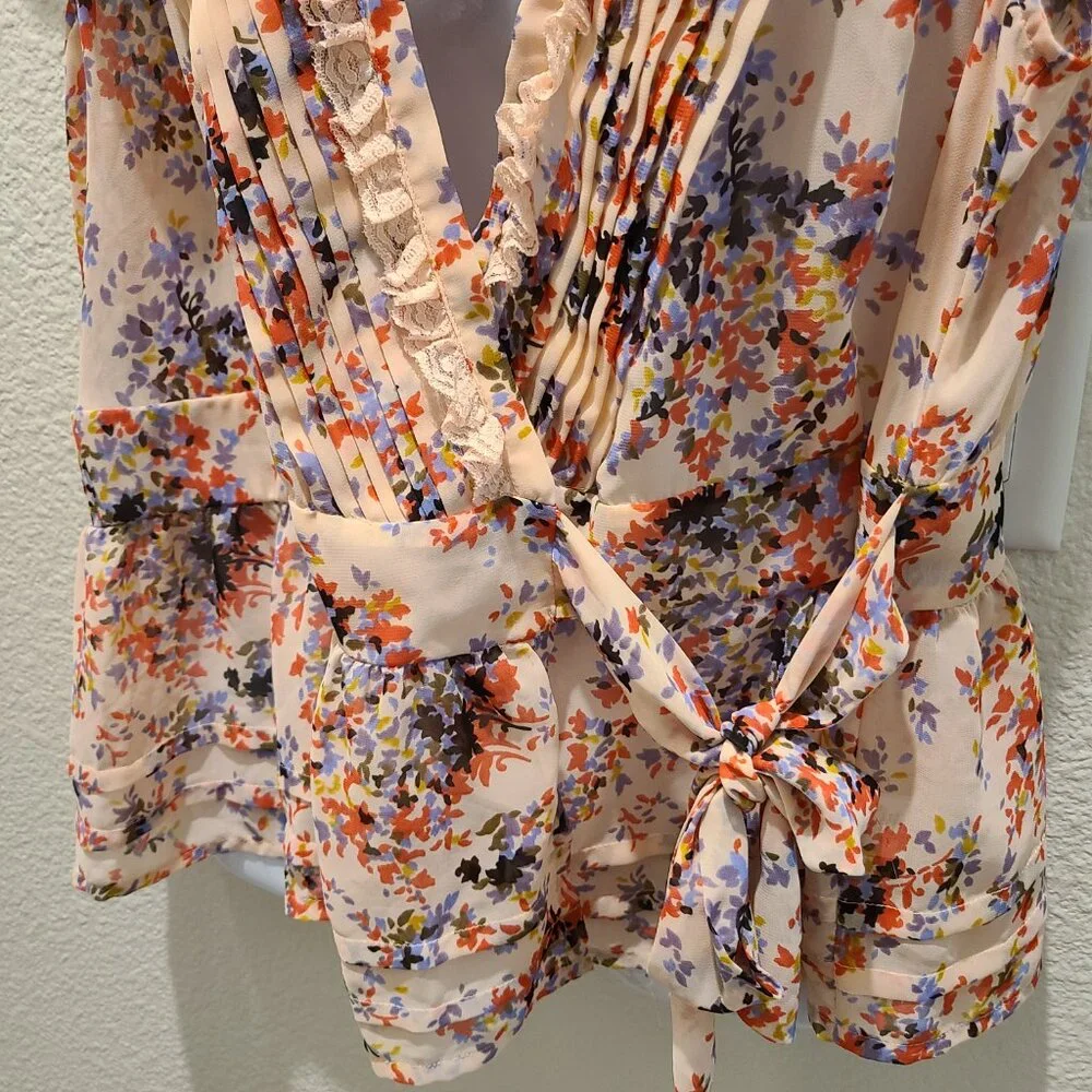 Elle women's pink floral wrap blouse v neck size XL - Picture 3 of 11